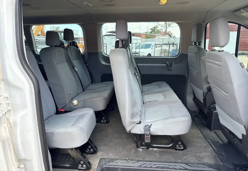 2018 Ford Transit 350 photo 36