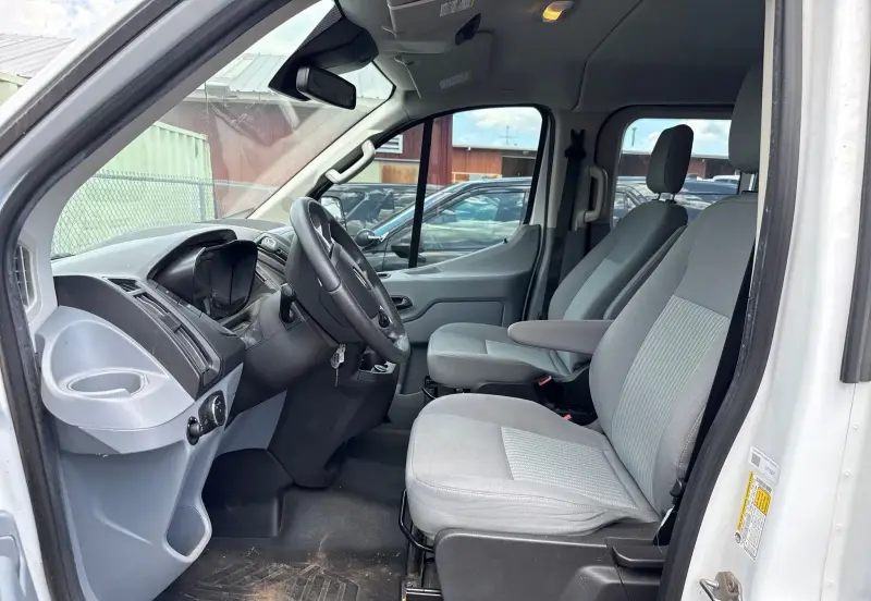 2018 Ford Transit 350 photo 14