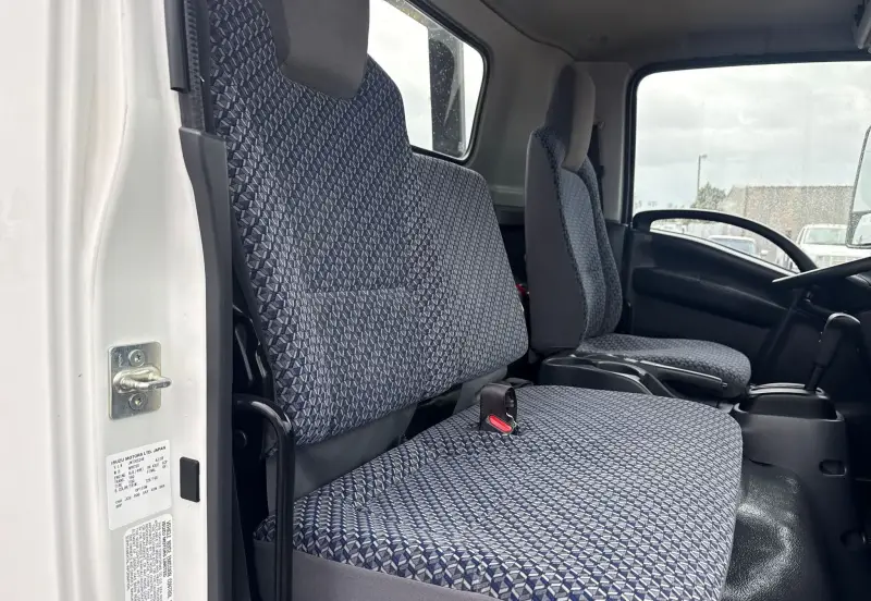 2022 Isuzu NRR photo 46