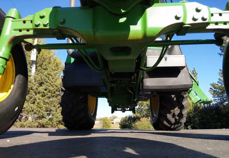 2002 John Deere 7410 photo 34