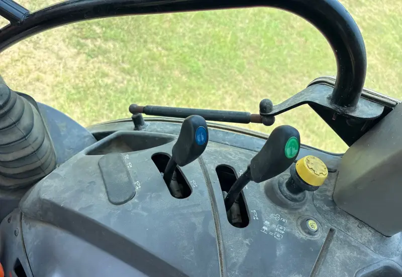 2019 Case IH Farmall 120C photo 42