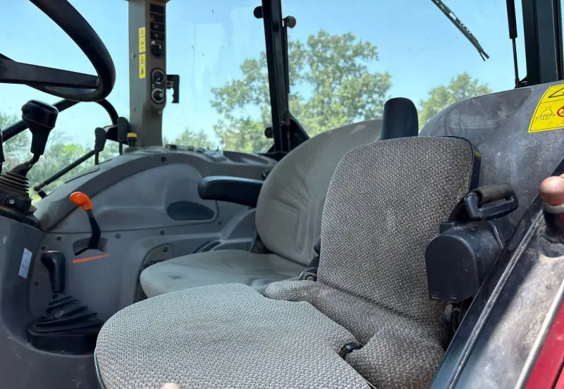 2019 Case IH Farmall 120C photo 29