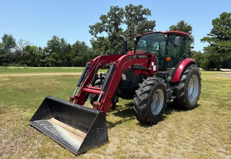 2019 Case IH Farmall 120C photo 1