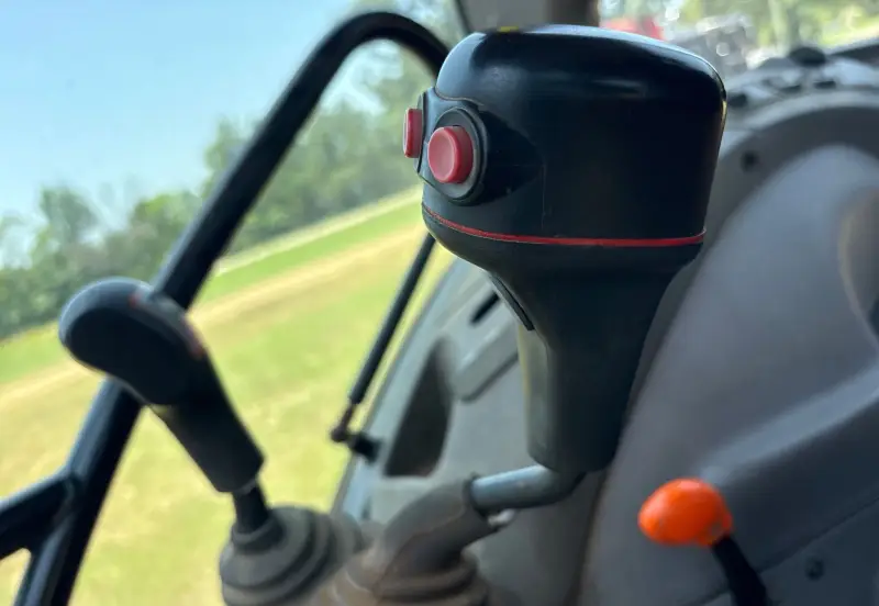 2019 Case IH Farmall 120C photo 41