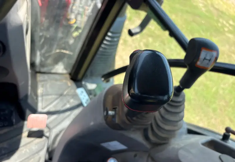 2019 Case IH Farmall 120C photo 39