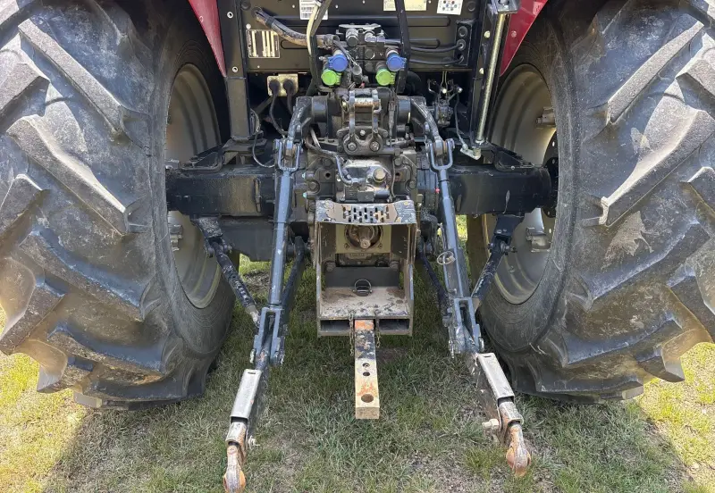 2019 Case IH Farmall 120C photo 21