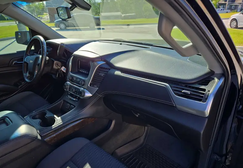 2015 Chevrolet Tahoe photo 32