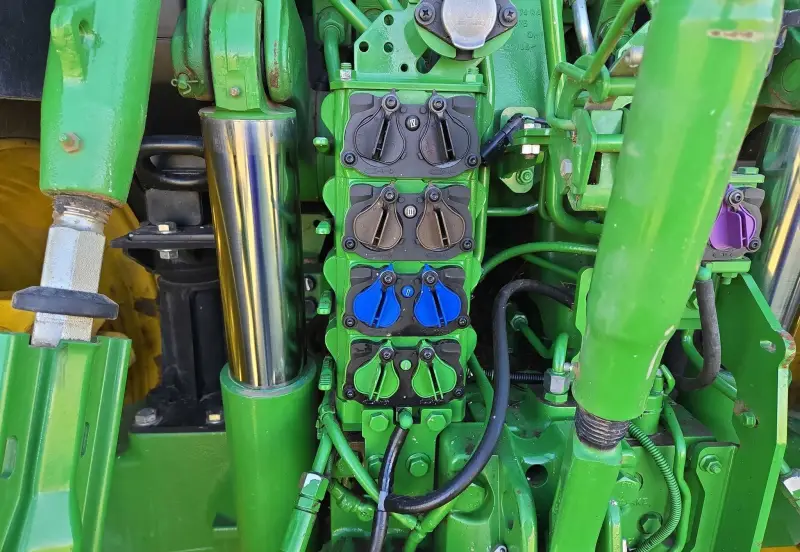 2021 John Deere 6175R photo 18
