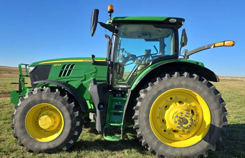 2021 John Deere 6175R photo 8