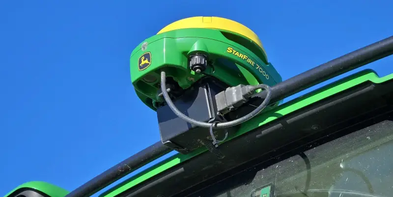 2021 John Deere 6175R photo 26