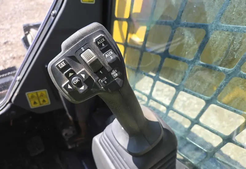 2024 Caterpillar 255 XPS photo 34