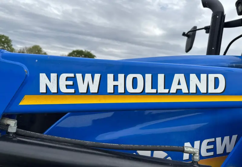 2015 New Holland T6.165 photo 9