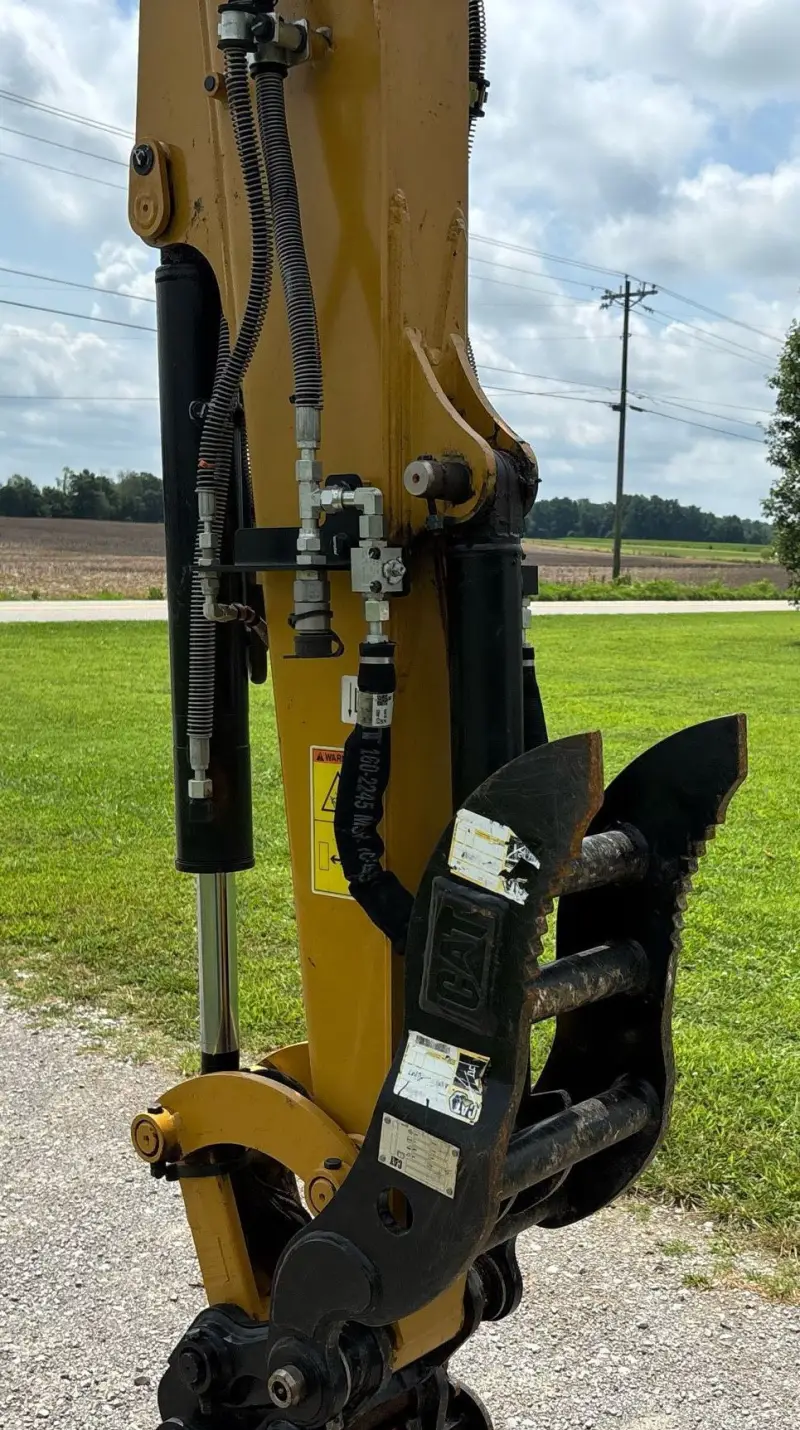 2023 Caterpillar 304 photo 13