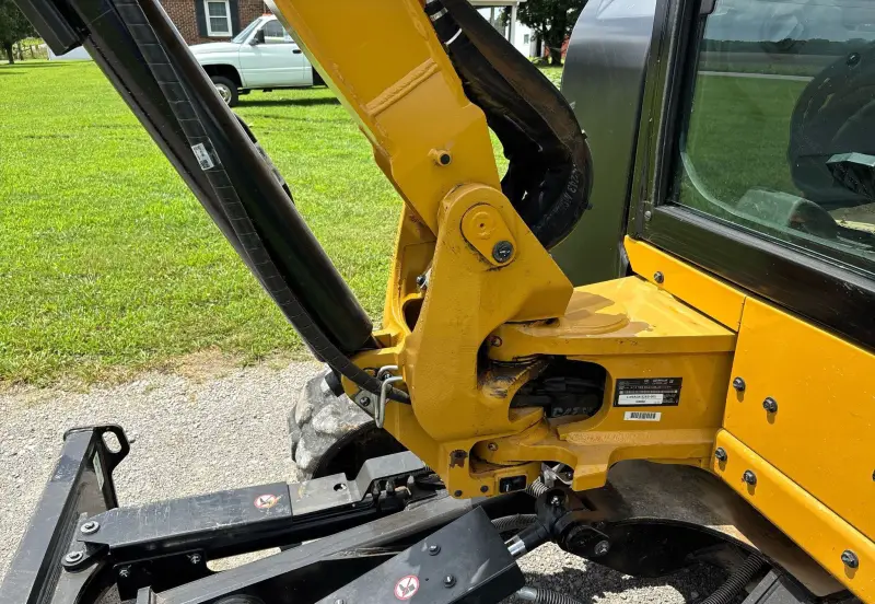 2023 Caterpillar 304 photo 9