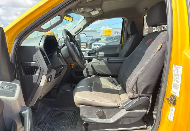 2020 Ford F350 Super Duty photo 32