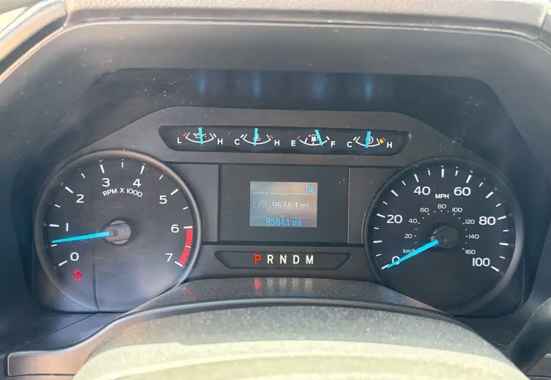 2020 Ford F350 Super Duty photo 37