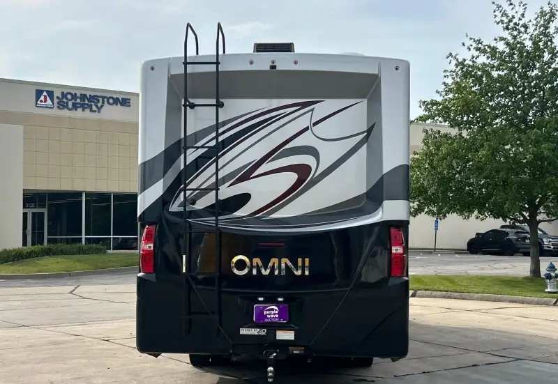 2022 Ford F600 XLT Omni Thor Motor Coach BT36 photo 6