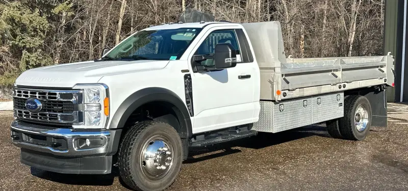 2023 Ford F600 photo 1