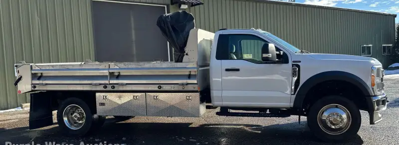 2023 Ford F600 photo 4