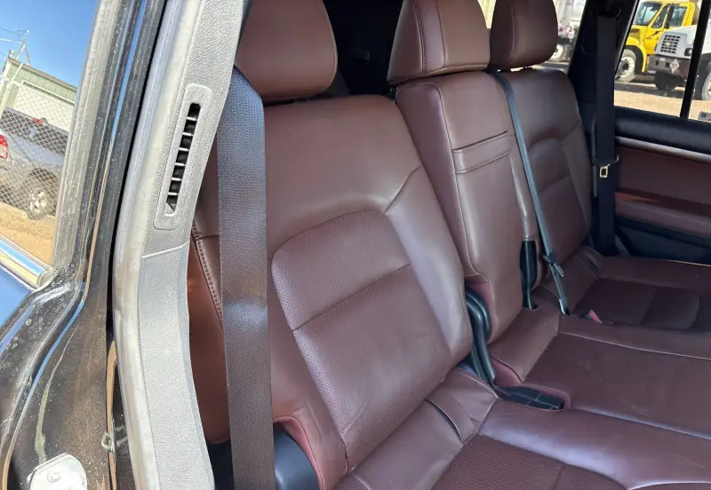 2016 Toyota Land Cruiser photo 82