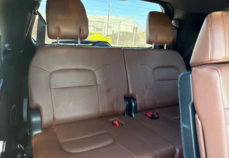2016 Toyota Land Cruiser photo 87