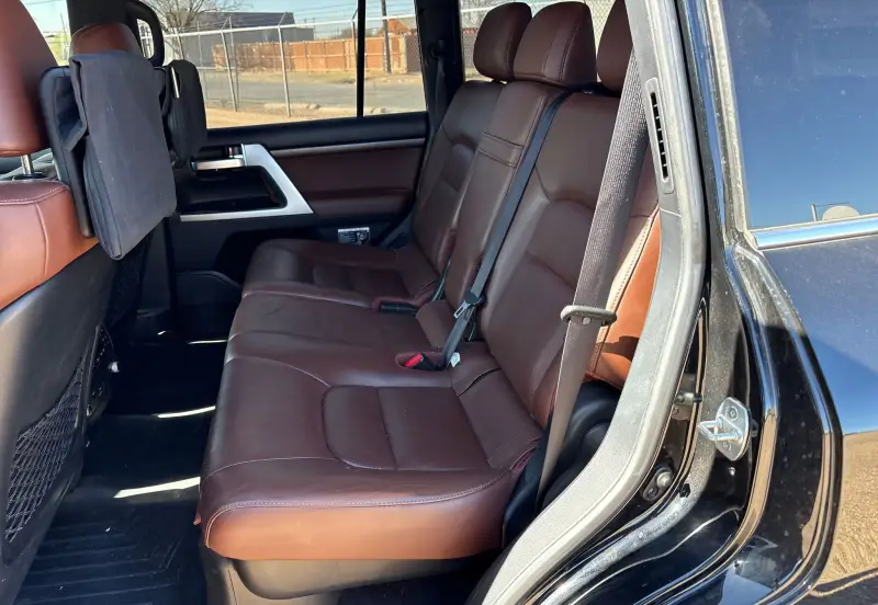2016 Toyota Land Cruiser photo 115