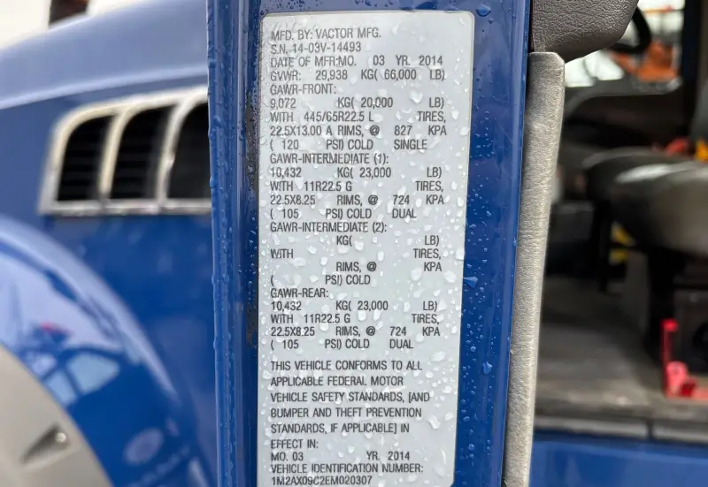 2014 Mack GU713 photo 128