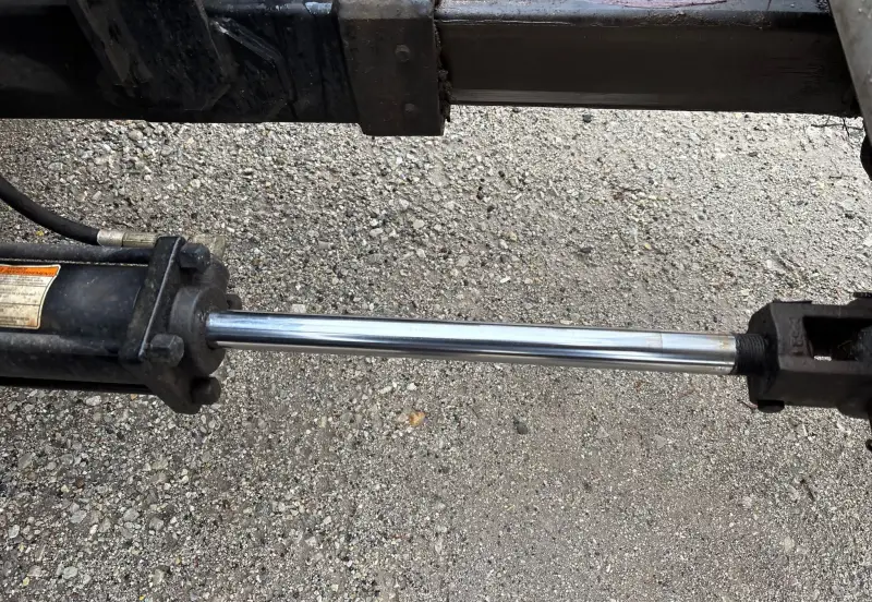 2014 Mack GU713 photo 12