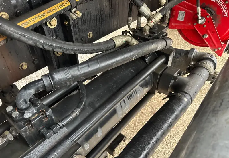 2014 Mack GU713 photo 40