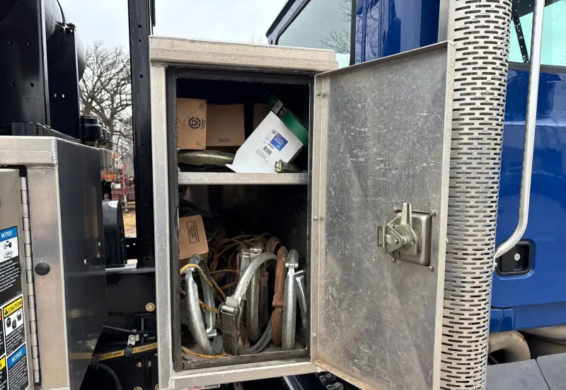 2014 Mack GU713 photo 33
