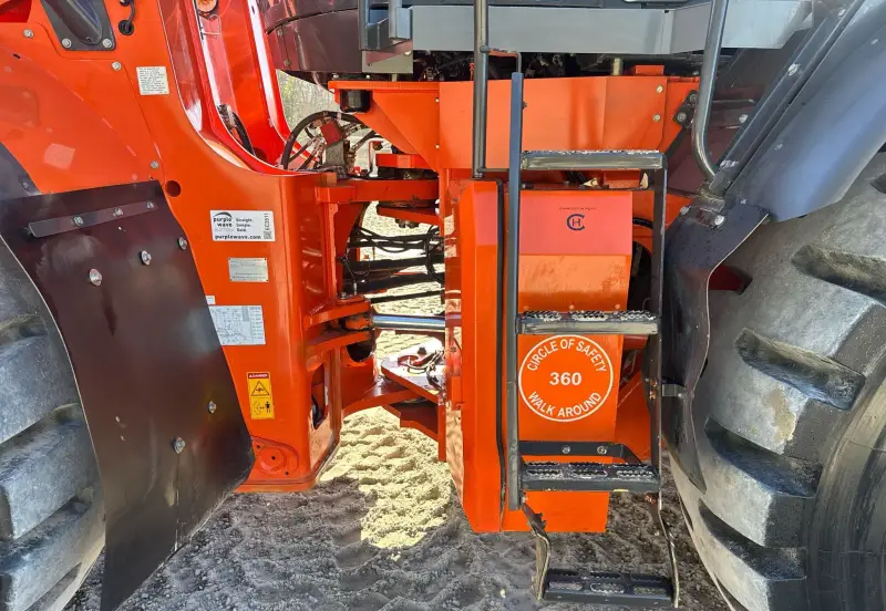 2020 Hitachi ZW370-6 photo 10