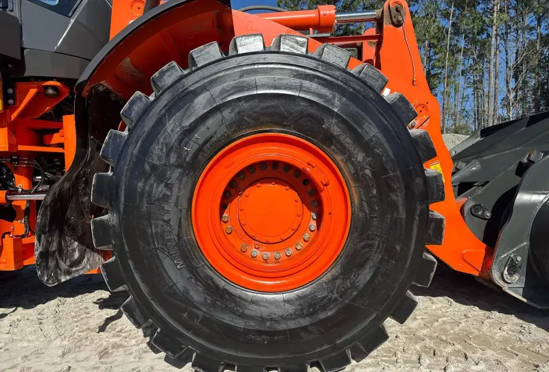 2020 Hitachi ZW370-6 photo 77