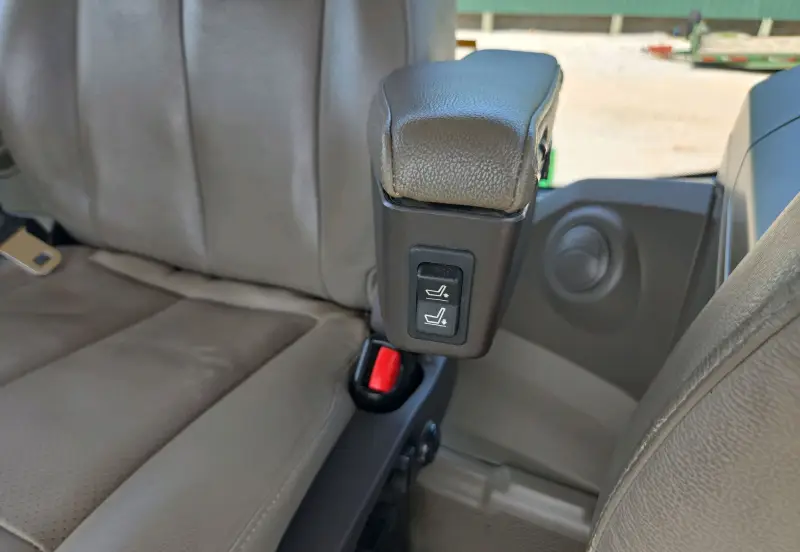 2021 John Deere 8R340 photo 41