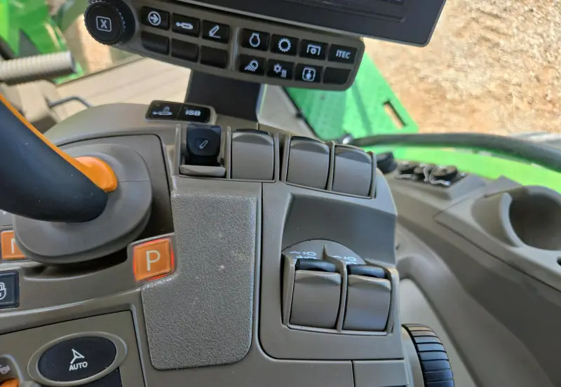 2021 John Deere 8R340 photo 55