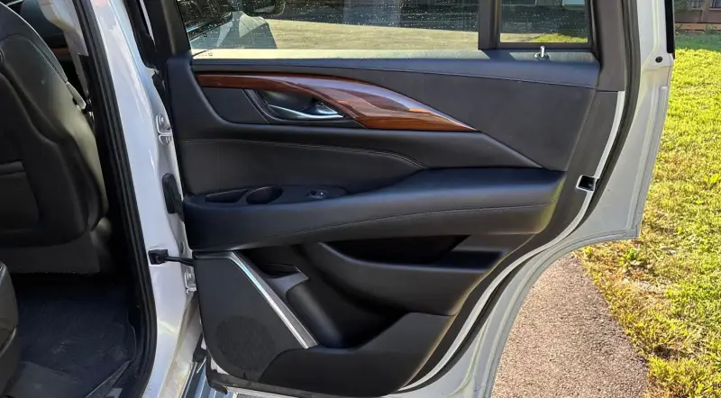 2016 Cadillac Escalade photo 77