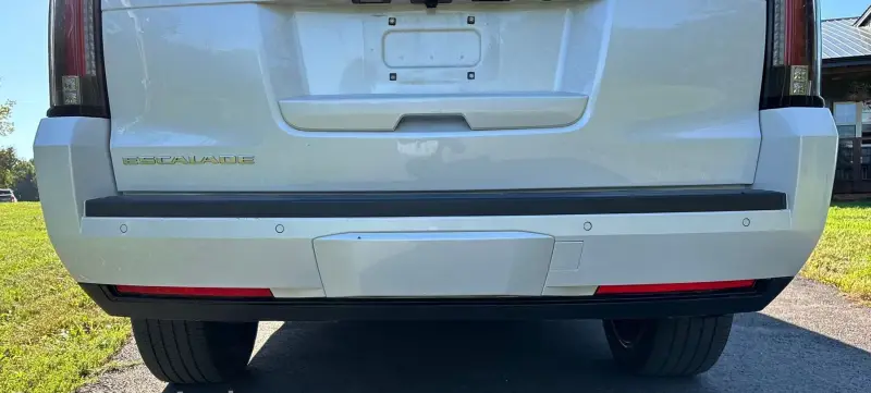2016 Cadillac Escalade photo 26