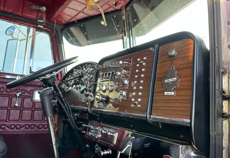 1987 Peterbilt 359 photo 63