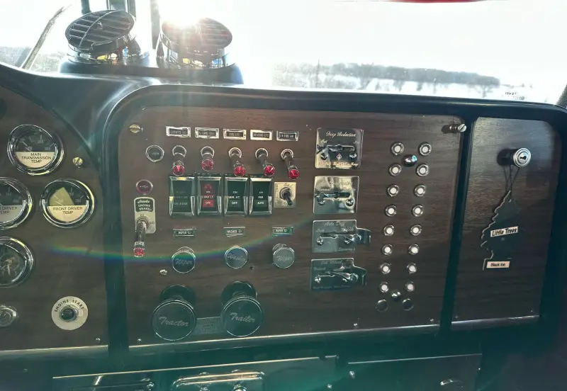 1987 Peterbilt 359 photo 51