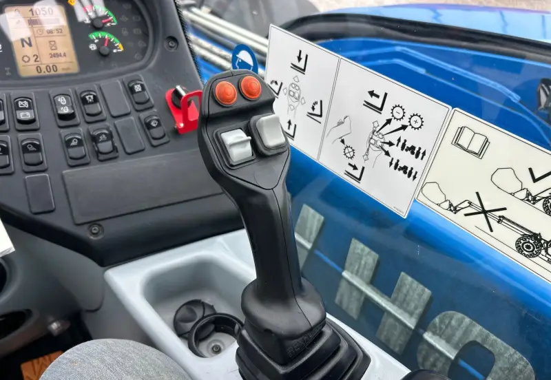 2021 New Holland LM7.42 photo 48