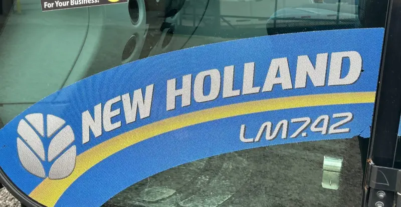 2021 New Holland LM7.42 photo 32