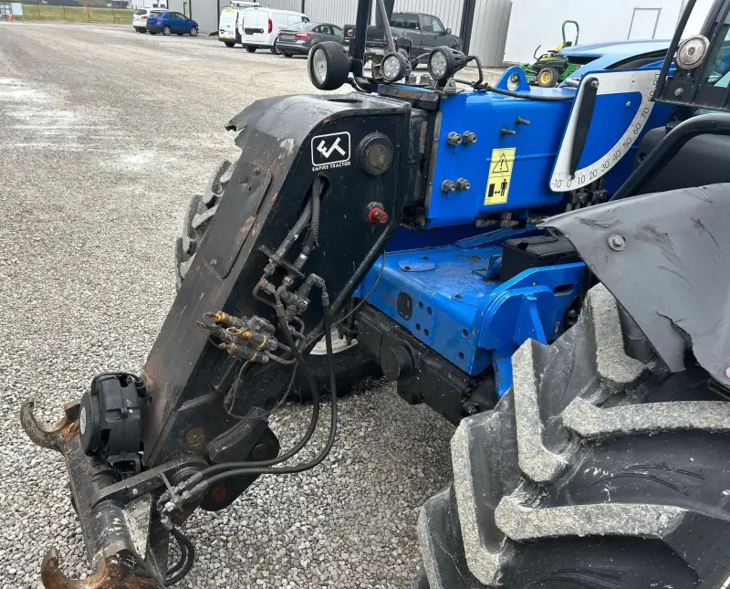 2021 New Holland LM7.42 photo 17