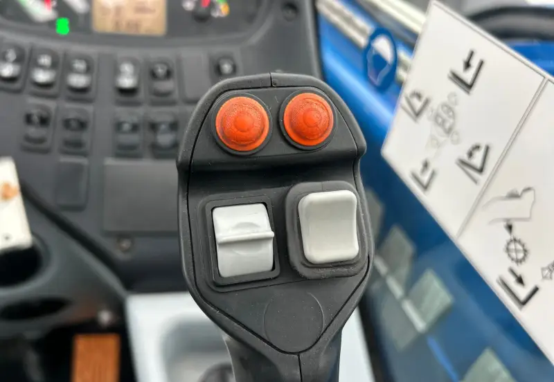 2021 New Holland LM7.42 photo 49