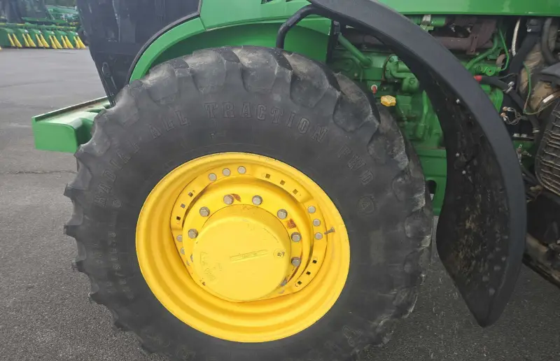 2012 John Deere 7230R photo 69