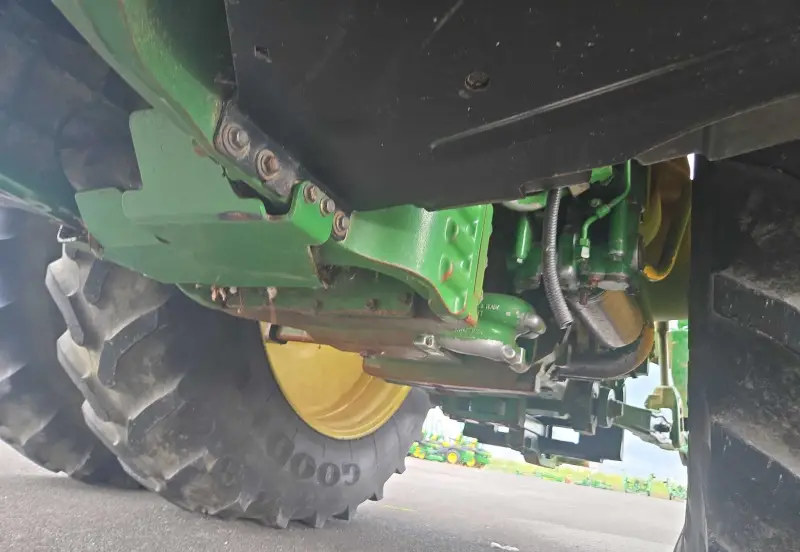 2012 John Deere 7230R photo 82