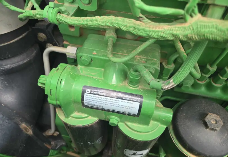 2012 John Deere 7230R photo 64