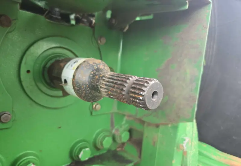 2012 John Deere 7230R photo 29