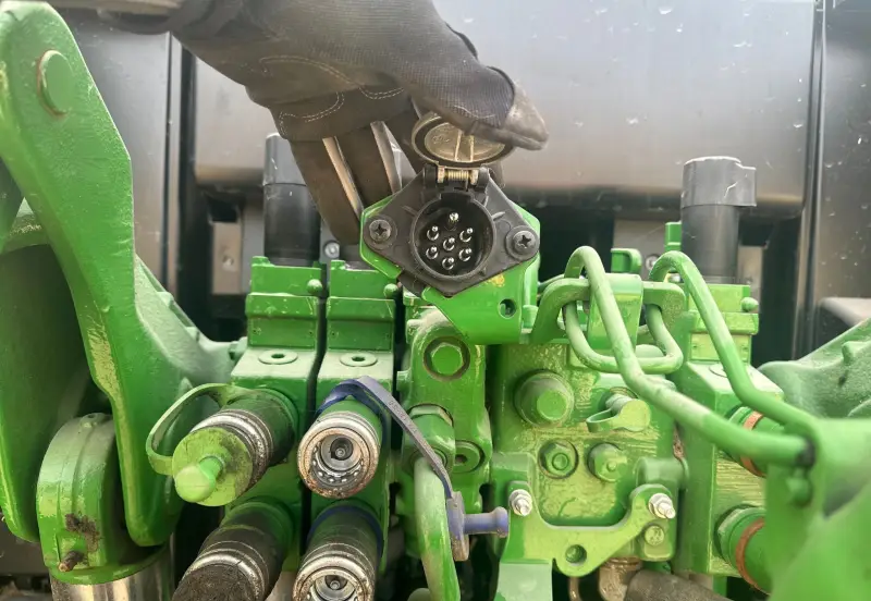 2025 John Deere 6M 125 photo 14