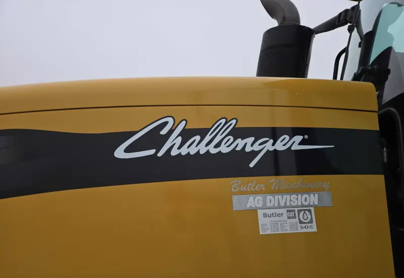 2012 Challenger MT655D photo 69