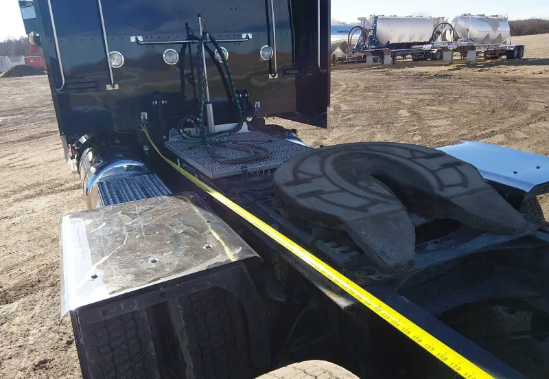 2022 Peterbilt 389 photo 37