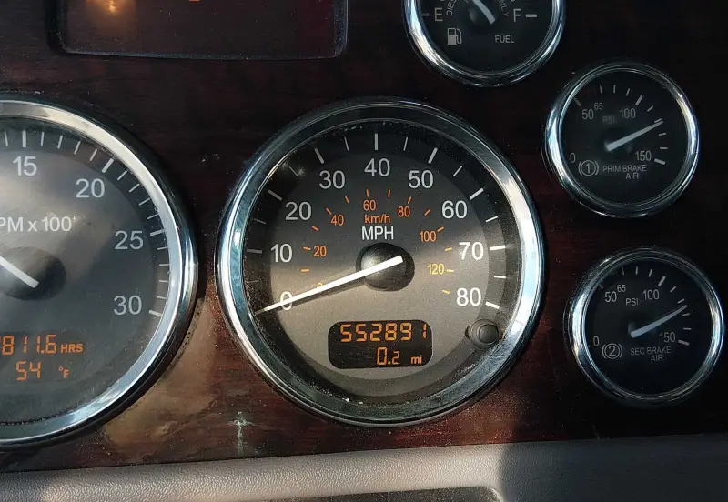 2022 Peterbilt 389 photo 58